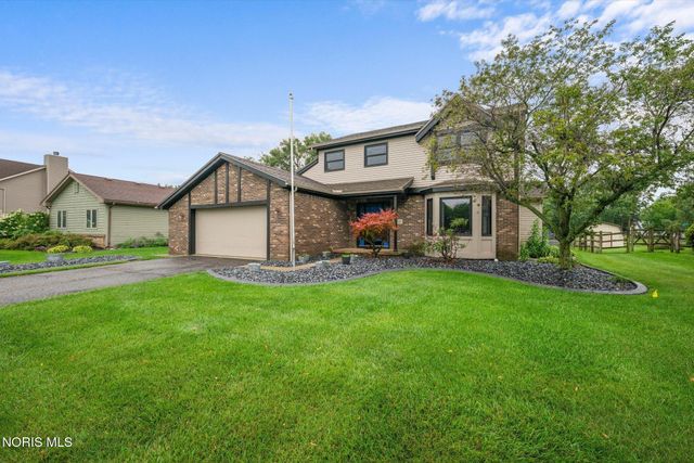 3518 Lynnbrooke Lane, Oregon, OH 43616