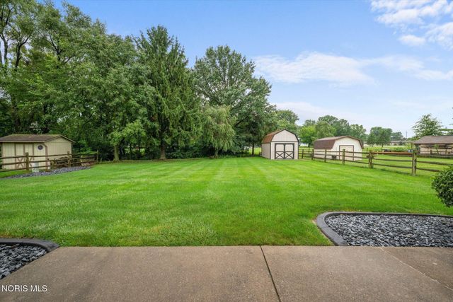3518 Lynnbrooke Lane, Oregon, OH 43616