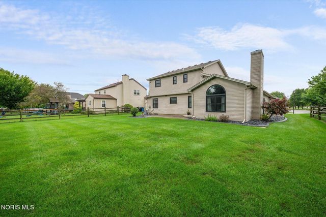 3518 Lynnbrooke Lane, Oregon, OH 43616