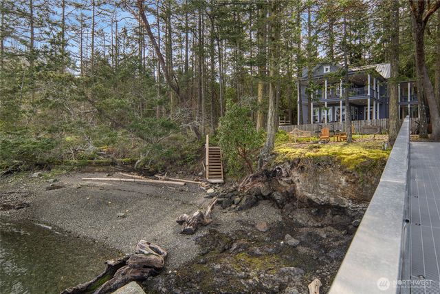 1 & 2 Driftwood Shores, Henry Island, WA 98250