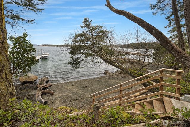 1 & 2 Driftwood Shores, Henry Island, WA 98250