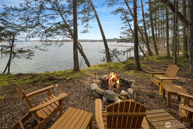 1 & 2 Driftwood Shores, Henry Island, WA 98250