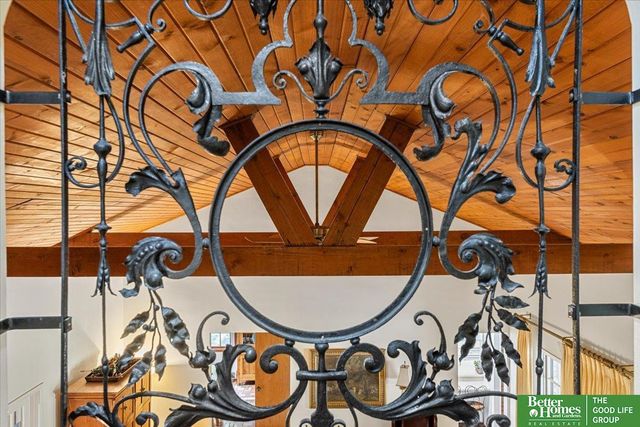 9674 N 30 Street, Omaha, NE 68112