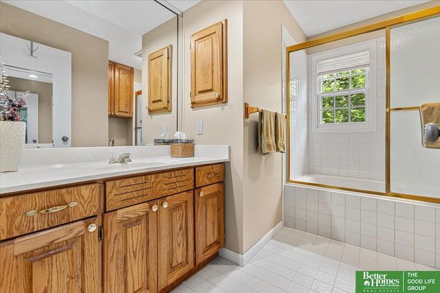 9674 N 30 Street, Omaha, NE 68112