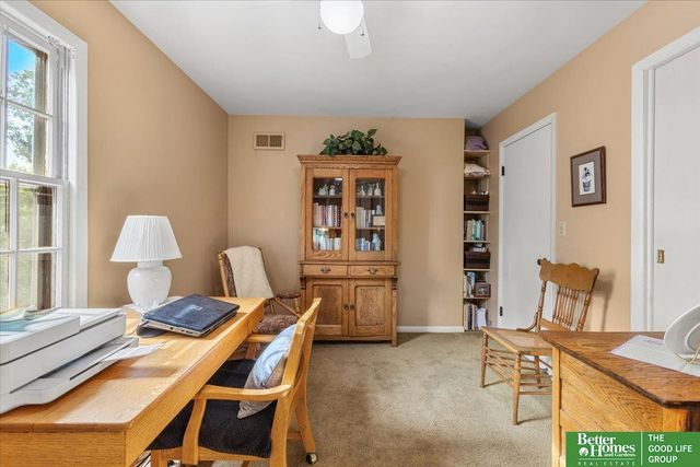 9674 N 30 Street, Omaha, NE 68112