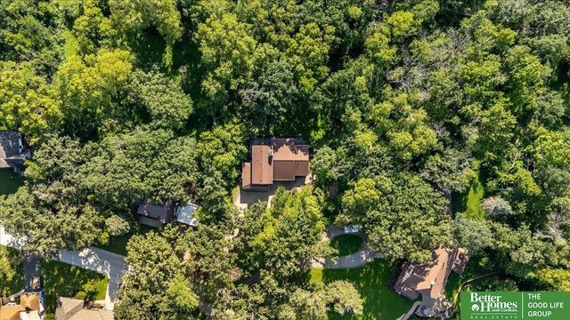 9674 N 30 Street, Omaha, NE 68112