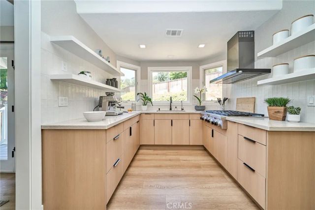 10392 Shadyridge, North Tustin, CA 92705