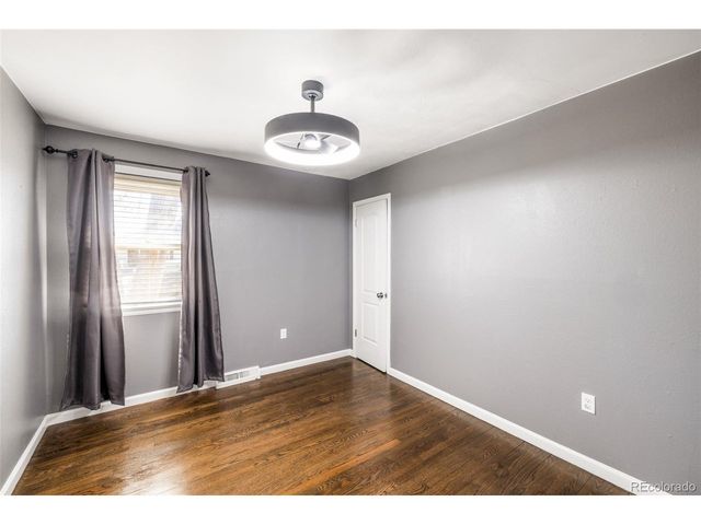 119 S 8th Ave, Brighton, CO 80601