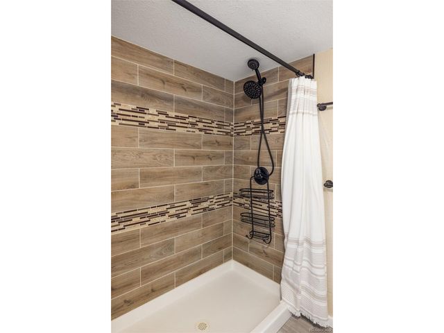 119 S 8th Ave, Brighton, CO 80601