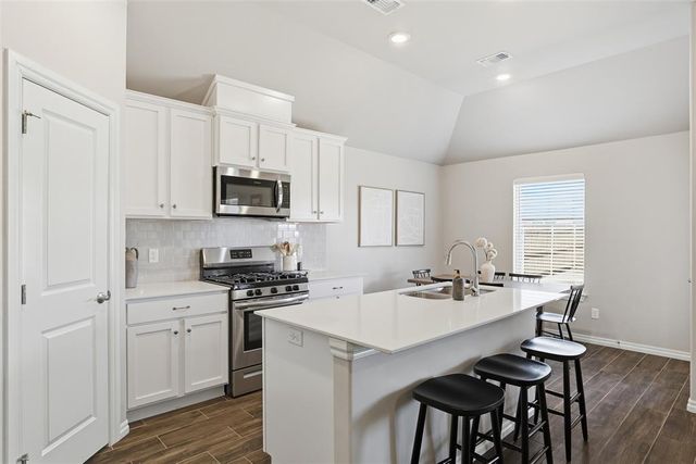 12309 SW 31st Street, Yukon, OK 73099