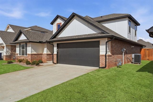 12309 SW 31st Street, Yukon, OK 73099