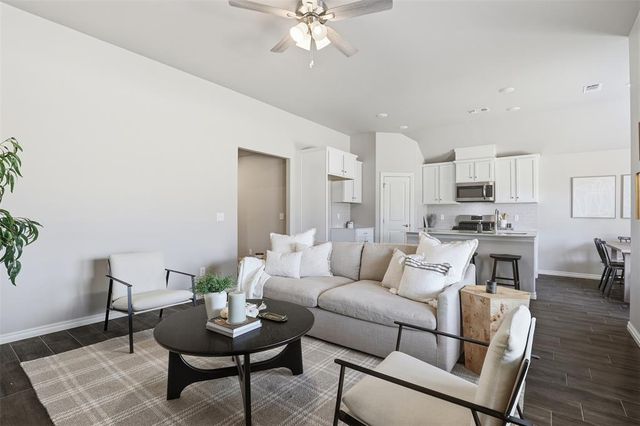 12309 SW 31st Street, Yukon, OK 73099