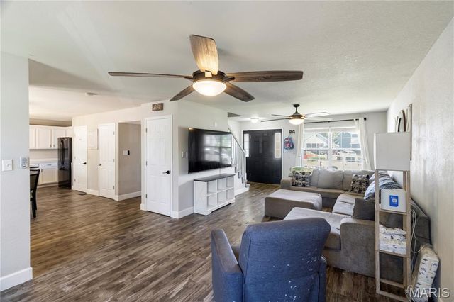 219 Richmond Drive, Crystal City, MO 63019