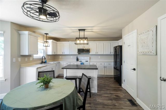 219 Richmond Drive, Crystal City, MO 63019