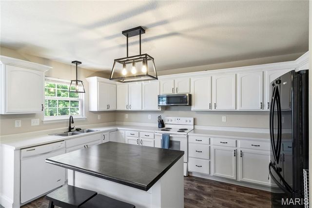 219 Richmond Drive, Crystal City, MO 63019