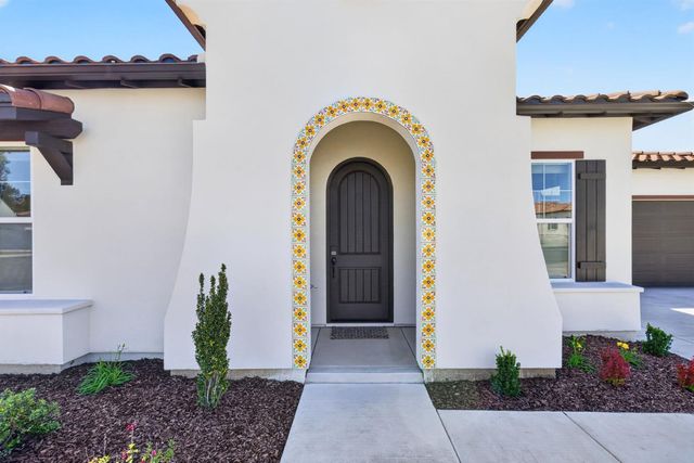 3430 Grove Cir, Loomis, CA 95650