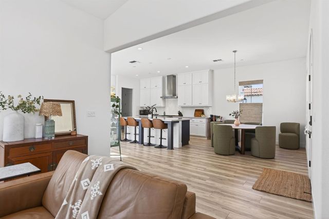 3430 Grove Cir, Loomis, CA 95650