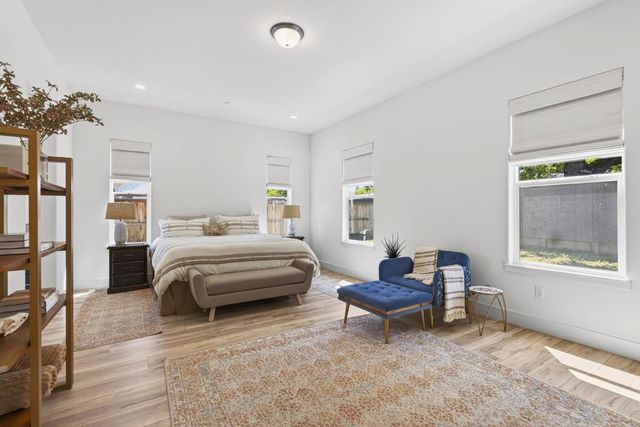 3430 Grove Cir, Loomis, CA 95650