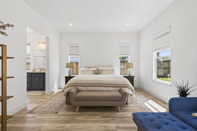 3430 Grove Cir, Loomis, CA 95650
