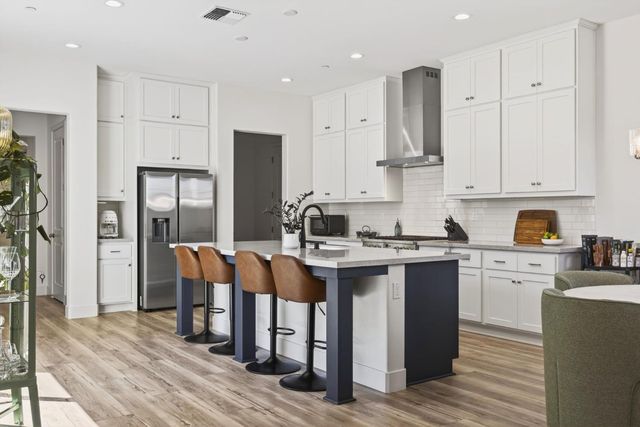 3430 Grove Cir, Loomis, CA 95650