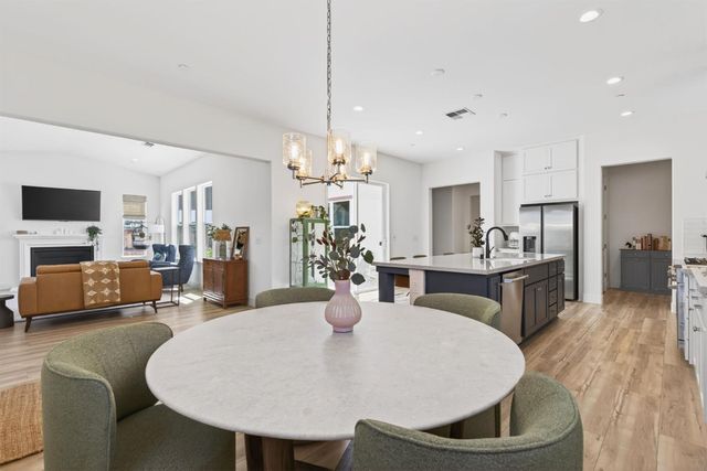 3430 Grove Cir, Loomis, CA 95650