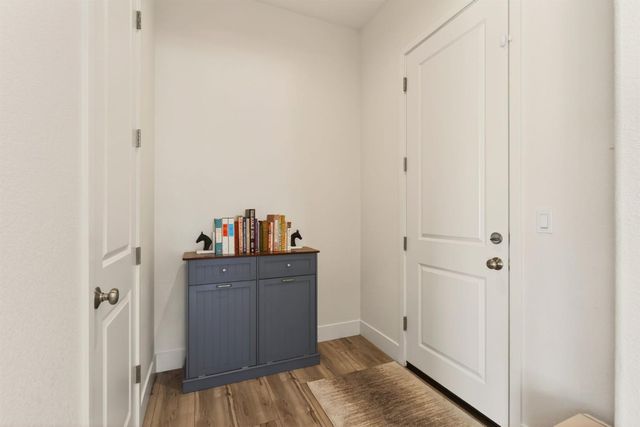 3430 Grove Cir, Loomis, CA 95650