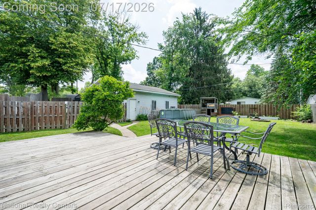 234 Arabelle Street, Commerce Charter Township, MI 48382