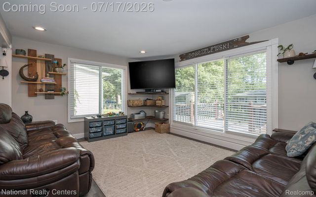 234 Arabelle Street, Commerce Charter Township, MI 48382