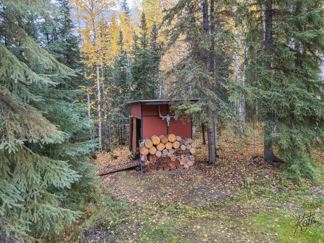 1472 CALABASH DRIVE, North Pole, AK 99705