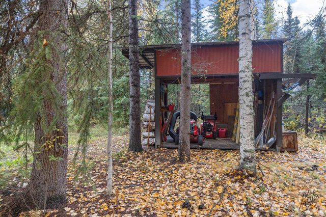 1472 CALABASH DRIVE, North Pole, AK 99705