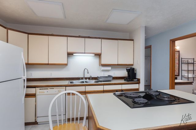 1472 CALABASH DRIVE, North Pole, AK 99705