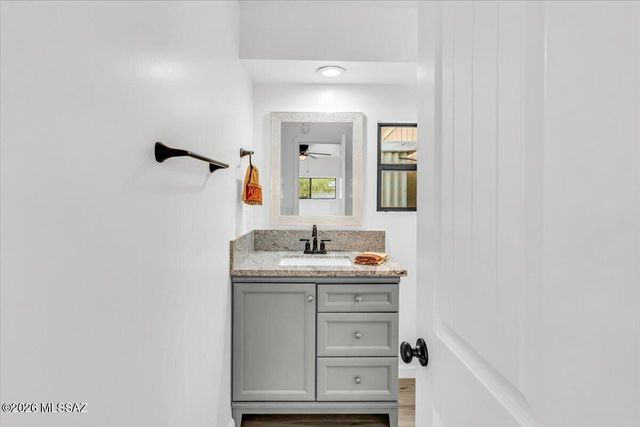 5972 W Rafter Circle Street, Tucson, AZ 85713