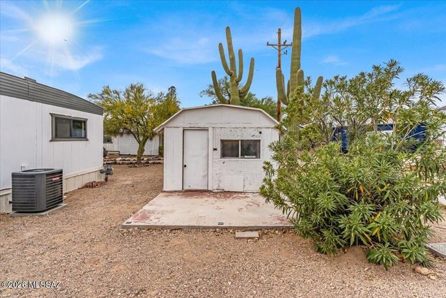 5972 W Rafter Circle Street, Tucson, AZ 85713