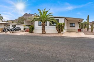 5972 W Rafter Circle Street, Tucson, AZ 85713