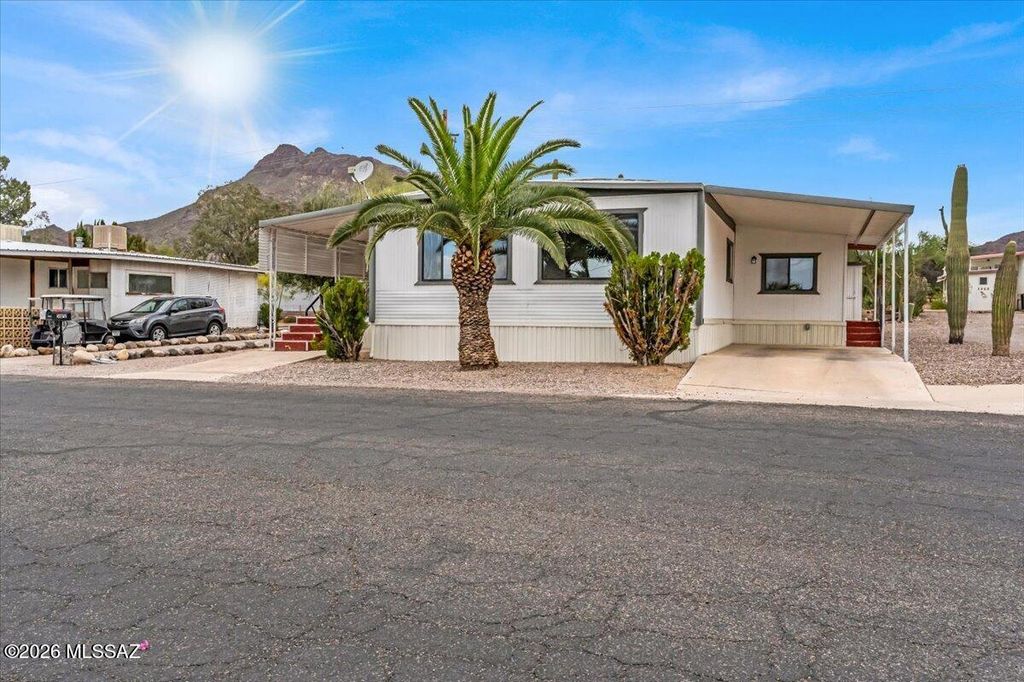 5972 W Rafter Circle Street, Tucson, AZ 85713