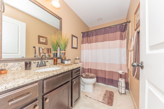 432 Maple Cove Circle, Saline City, MI 48176