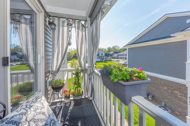 432 Maple Cove Circle, Saline City, MI 48176