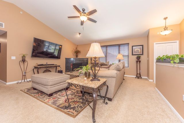 432 Maple Cove Circle, Saline City, MI 48176