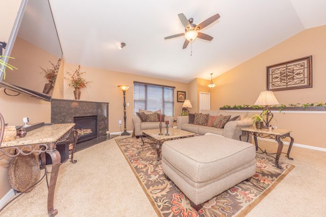 432 Maple Cove Circle, Saline City, MI 48176