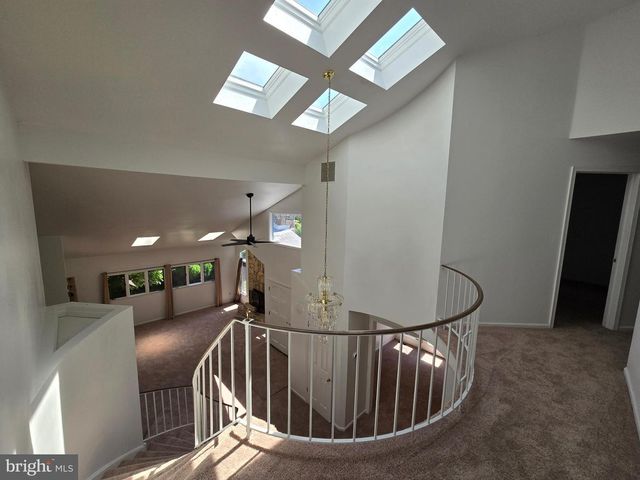 26 LAS BRISAS BLVD, Voorhees, NJ 08043