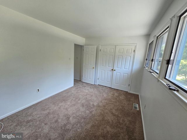 26 LAS BRISAS BLVD, Voorhees, NJ 08043