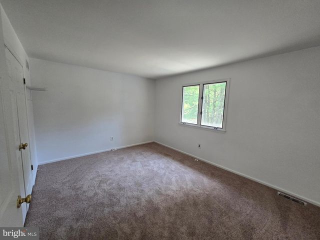 26 LAS BRISAS BLVD, Voorhees, NJ 08043