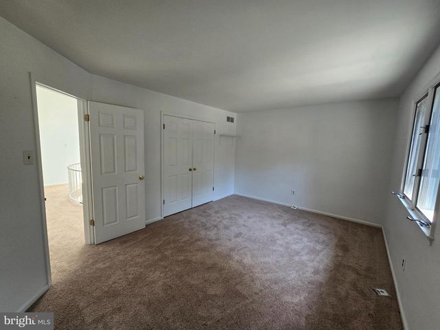 26 LAS BRISAS BLVD, Voorhees, NJ 08043