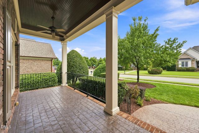 702 Cambridge Hall Loop, Apex, NC 27539