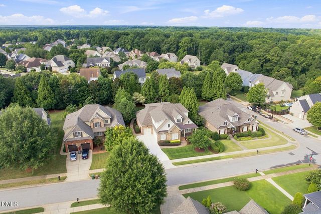702 Cambridge Hall Loop, Apex, NC 27539