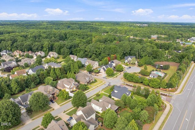 702 Cambridge Hall Loop, Apex, NC 27539