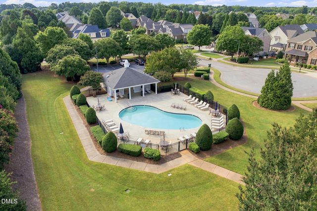 702 Cambridge Hall Loop, Apex, NC 27539