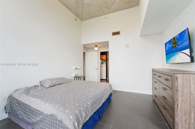 3301 NE 1st Ave M0705, Miami, FL 33137