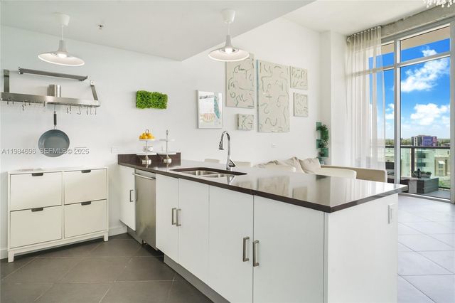 3301 NE 1st Ave M0705, Miami, FL 33137