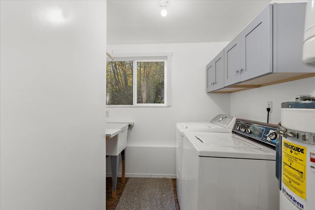 19330 52nd Avenue W, Lynnwood, WA 98036